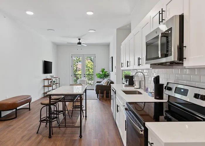 Apartment The Corbin 1202 - Magnolia Street Charm